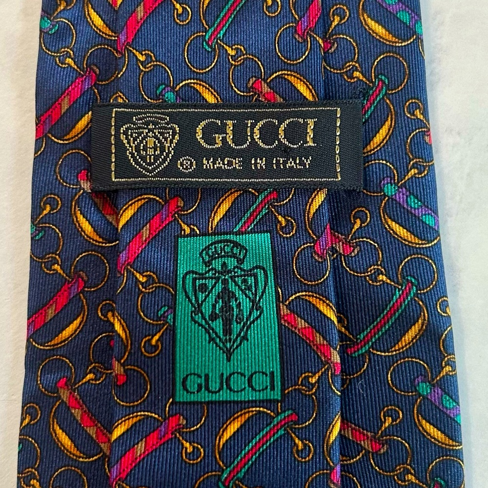 GUCCI Vintage Silk Print Tie